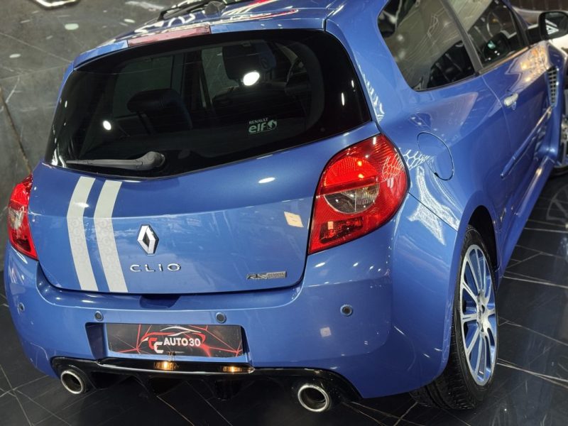 RENAULT CLIO III RENAULT SPORT Gordini RS CUP 2.0 16V 2011