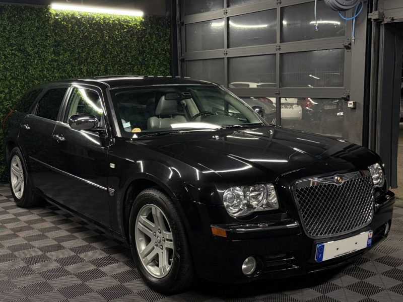 CHRYSLER 300C TOURING / BREAK 3.0 V6 218 Cv BOITE AUTO TOIT OUVRANT CUIR 98 700 Kms - GARANTIE 1 AN