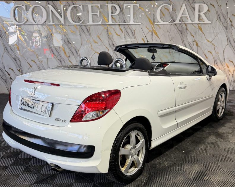 PEUGEOT 207 CAB 1.6 ACTIVE 2012 - 55 115Kms - Premier Main - Distrib ok - Suivit PEUGEOT