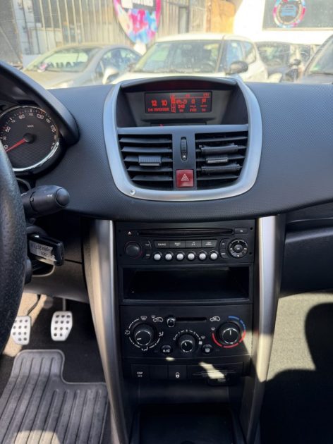 PEUGEOT 207 CAB 1.6 ACTIVE 2012 - 55 115Kms - Premier Main - Distrib ok - Suivit PEUGEOT