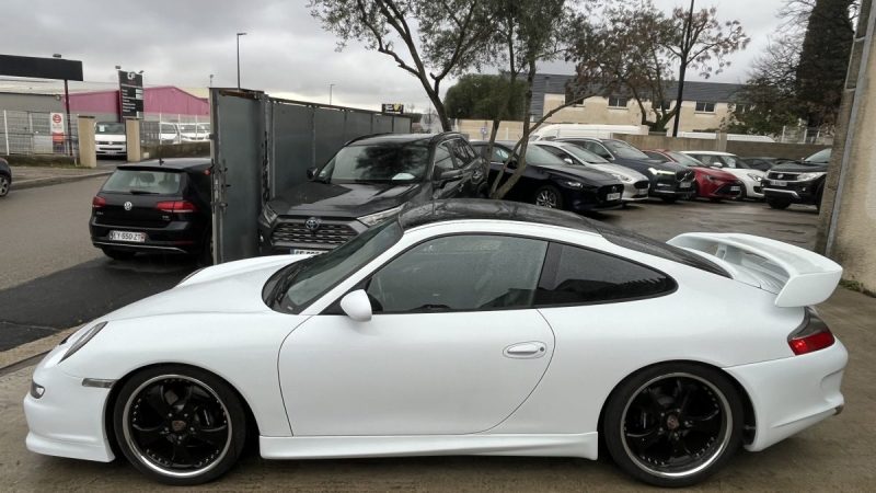 PORSCHE 911 CARRERA  3,4 l 300 cv Boîte manuelle KIT GT3 de type 997