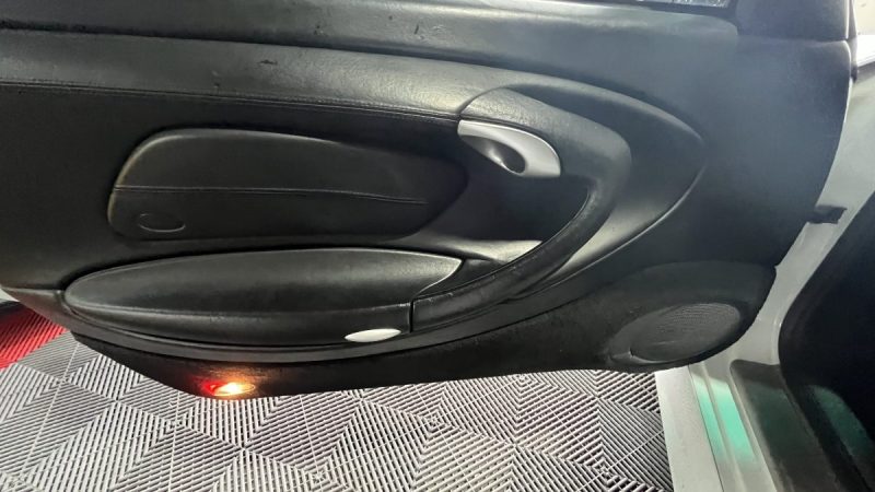 PORSCHE 911 CARRERA  3,4 l 300 cv Boîte manuelle KIT GT3 de type 997