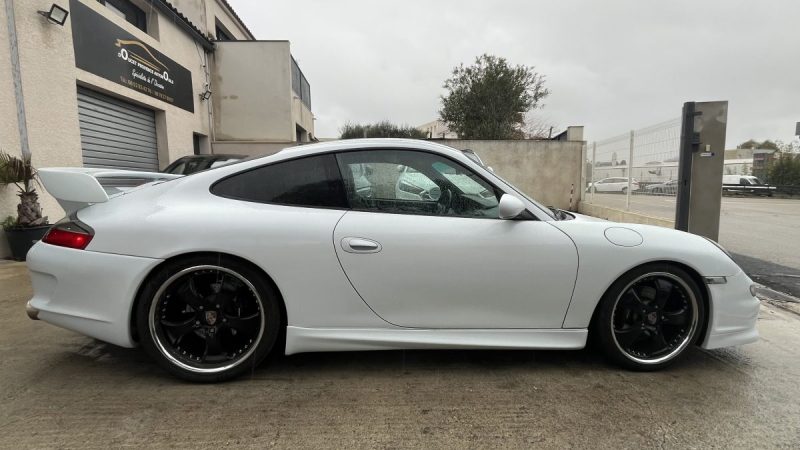 PORSCHE 911 CARRERA  3,4 l 300 cv Boîte manuelle KIT GT3 de type 997