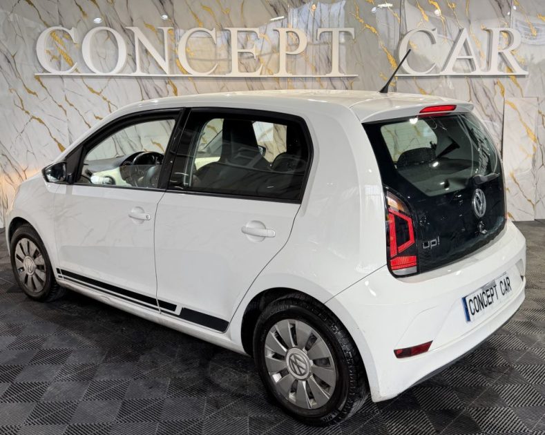 VOLKSWAGEN UP  2017 Connect 60 CH - Boite Manuelle - 92 100Kms - Bluethoot - Distrib ok 