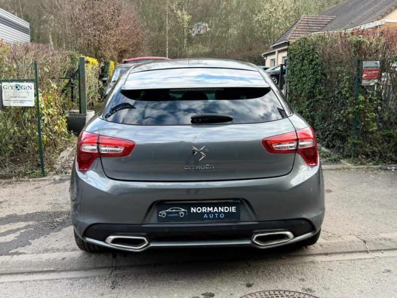 CITROEN DS5 1.6 HDI 110 SO CHIC BMP6 