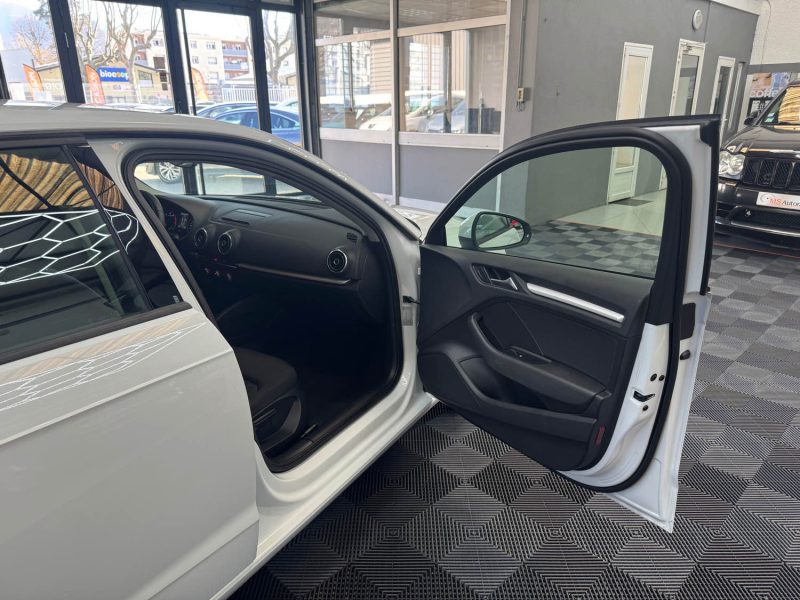 AUDI A3 SPORTBACK 25000KMS 1.4 TFSI 122ch ATTRACTION S TRONIC GARANTIE 12 MOIS 1ERE MAIN 🇨🇵 