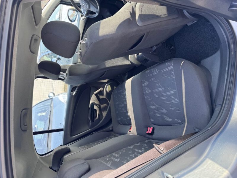 OPEL  CORSA  1.2 85CV  DISTRIBUTION A CHAINE 2012