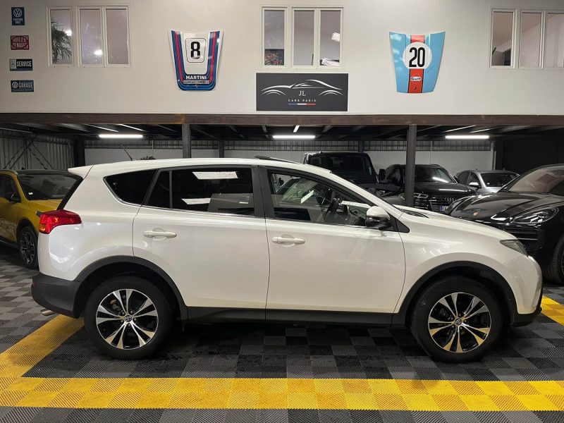MAGNIFIQUE TOYOTA RAV4 4X4 2.0 151CH (1ERE MAIN, TOIT OUVRANT, CAMÉRA DE RECUL ⭐️⭐️⭐️⭐️⭐️