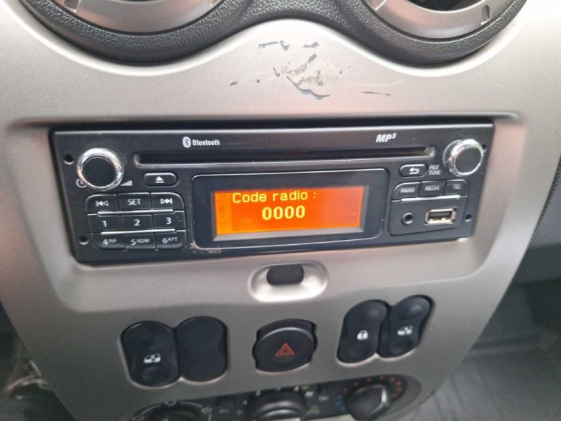 DACIA DUSTER 1.5 DCI 110 4X4 PRESTIGE 2013