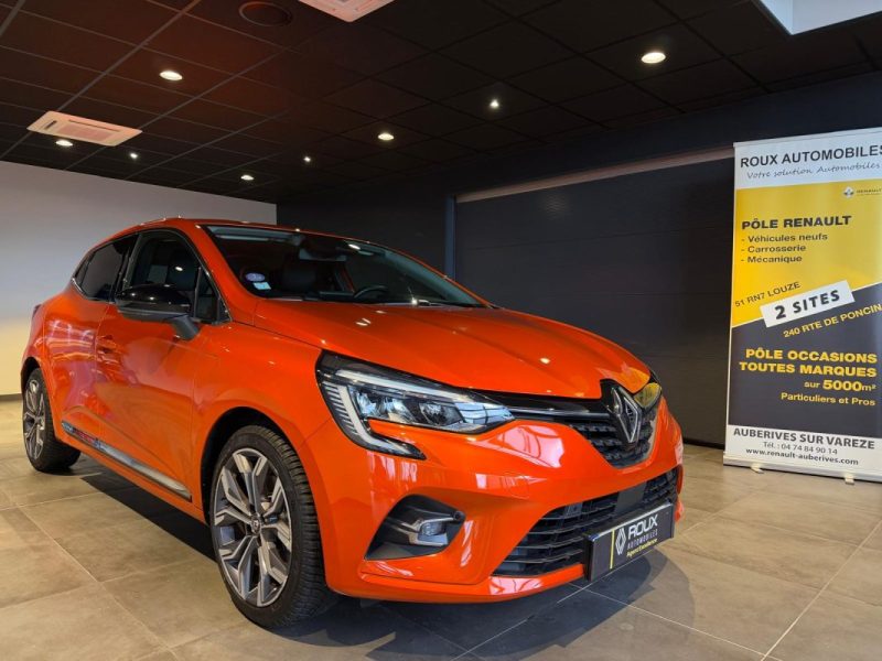 RENAULT CLIO 5 TCE 130 EDC INTENS ECRAN 9.3P / CAMERA / ANGLES MORTS / CHARGEUR INDUCTION /   2019