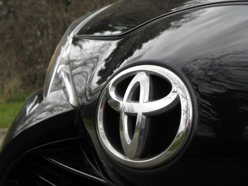 TOYOTA YARIS 1.5 VVT-I 110 CH DYNAMIC 5 PORTES - 6 CH 2017