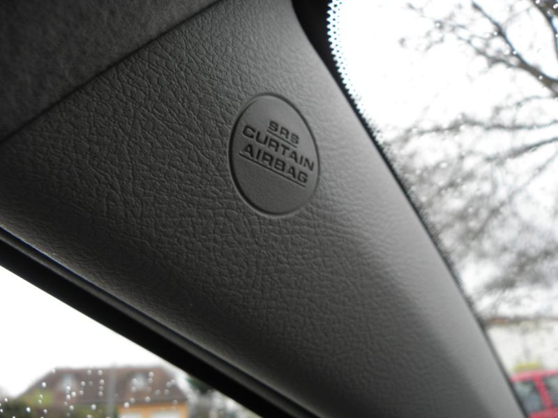 TOYOTA YARIS 1.5 VVT-I 110 CH DYNAMIC 5 PORTES - 6 CH 2017