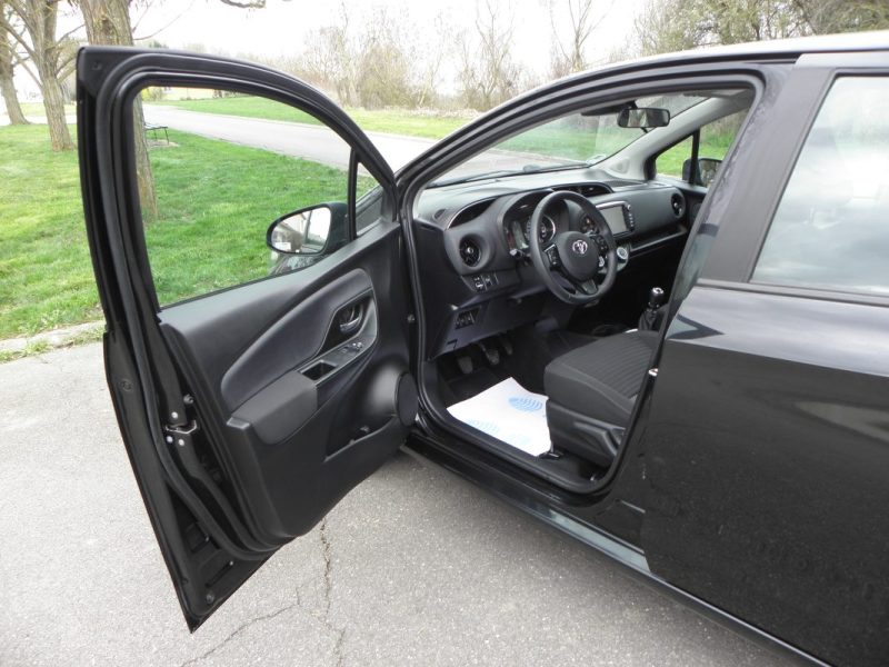 TOYOTA YARIS 1.5 VVT-I 110 CH DYNAMIC 5 PORTES - 6 CH 2017