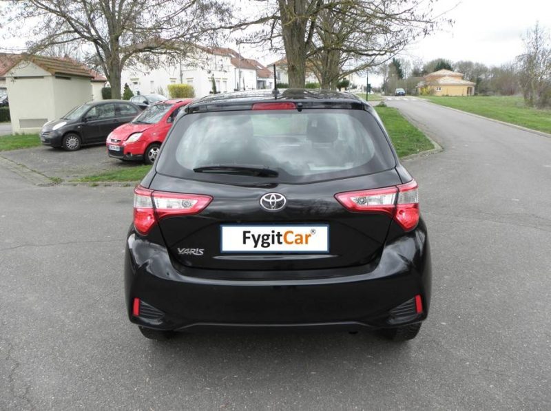 TOYOTA YARIS 1.5 VVT-I 110 CH DYNAMIC 5 PORTES - 6 CH 2017