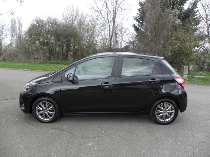 TOYOTA YARIS 1.5 VVT-I 110 CH DYNAMIC 5 PORTES - 6 CH 2017