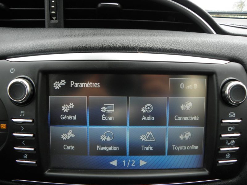 TOYOTA YARIS 1.5 VVT-I 110 CH DYNAMIC 5 PORTES - 6 CH 2017