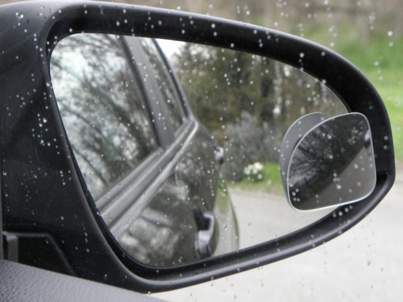 TOYOTA YARIS 1.5 VVT-I 110 CH DYNAMIC 5 PORTES - 6 CH 2017