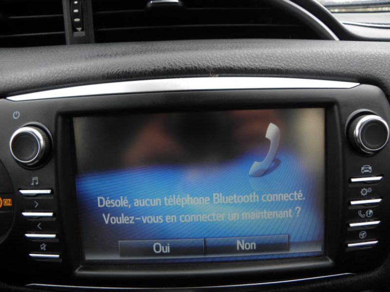 TOYOTA YARIS 1.5 VVT-I 110 CH DYNAMIC 5 PORTES - 6 CH 2017