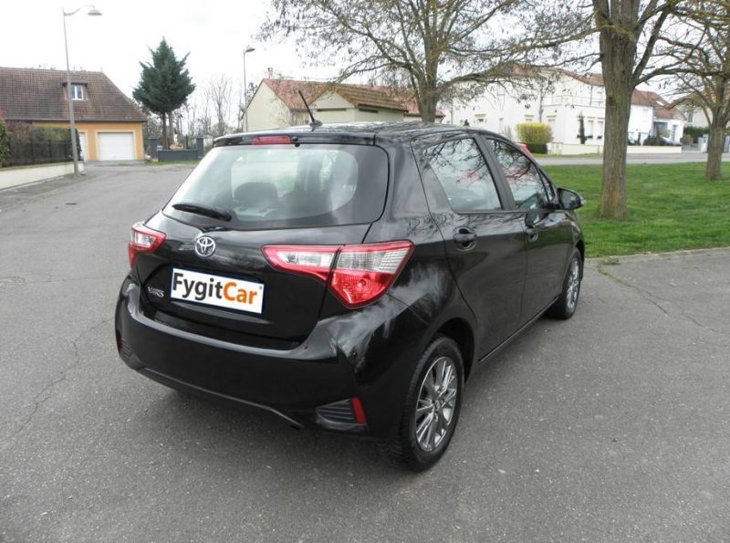 TOYOTA YARIS 1.5 VVT-I 110 CH DYNAMIC 5 PORTES - 6 CH 2017