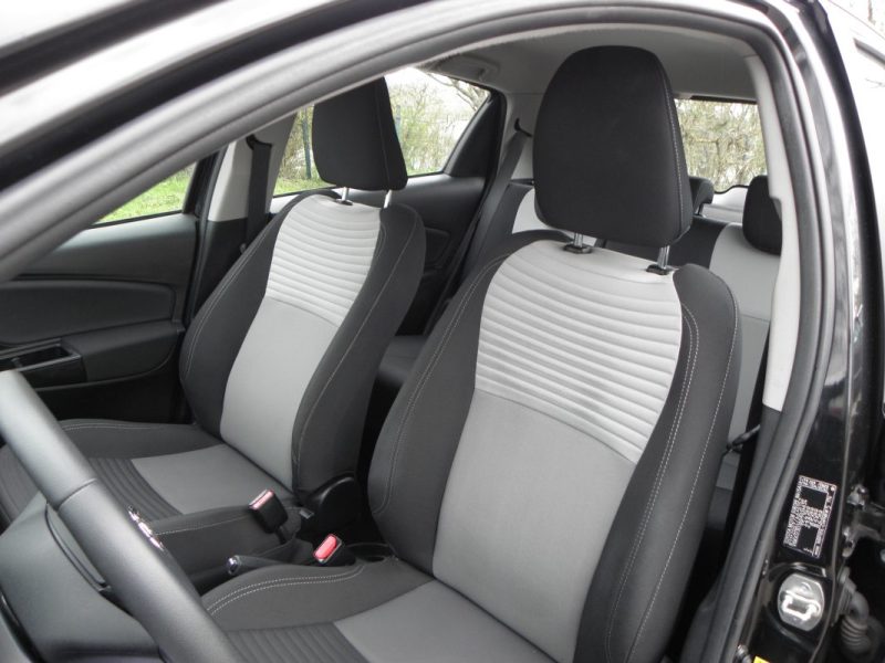 TOYOTA YARIS 1.5 VVT-I 110 CH DYNAMIC 5 PORTES - 6 CH 2017