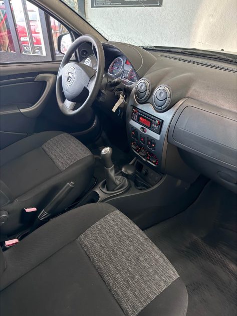 Dacia Duster 1.6 Essence 105ch – 1ère main – 24 600 km – Distribution neuve – Garantie 12 mois 