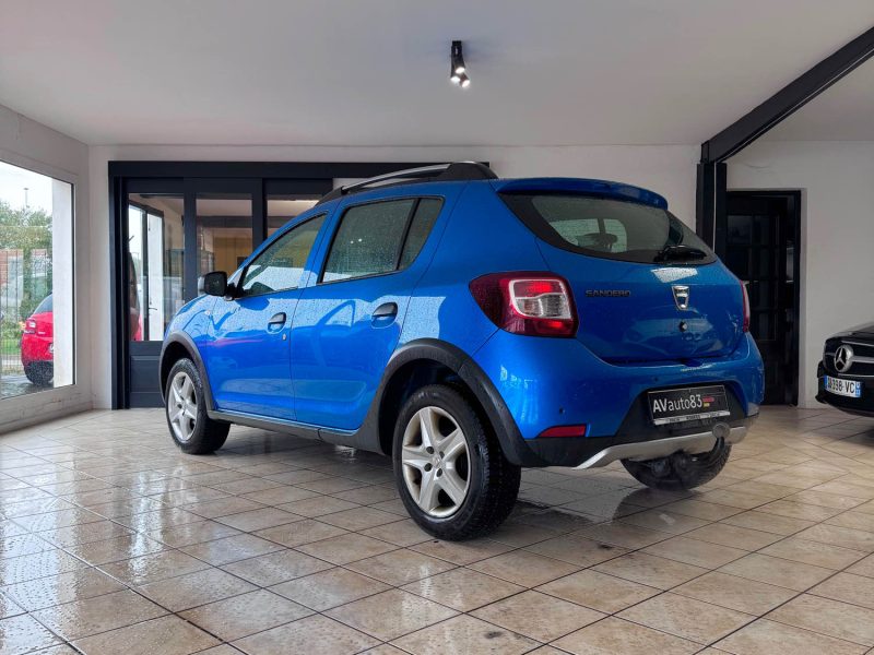Dacia Sandero Stepway Prestige 2013 – 1ère main – Garantie 12 mois – GPS – Chaine de distribution 
