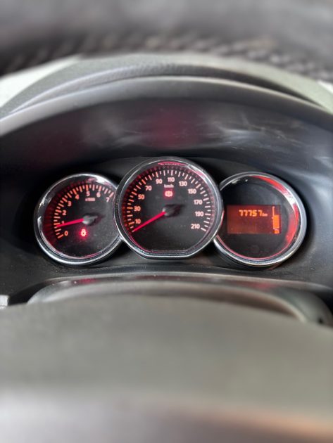 Dacia Sandero Stepway Prestige 2013 – 1ère main – Garantie 12 mois – GPS – Chaine de distribution 