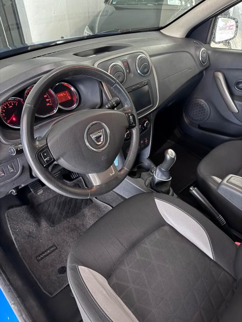 Dacia Sandero Stepway Prestige 2013 – 1ère main – Garantie 12 mois – GPS – Chaine de distribution 