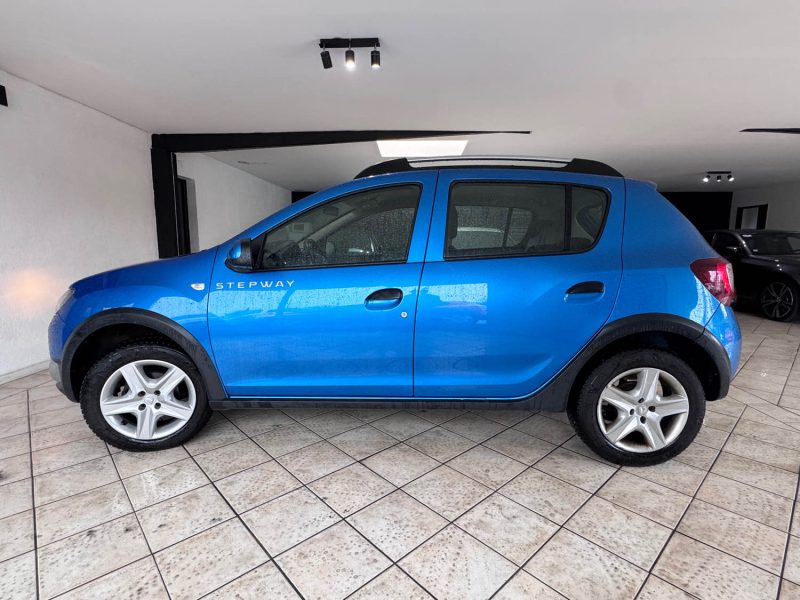 Dacia Sandero Stepway Prestige 2013 – 1ère main – Garantie 12 mois – GPS – Chaine de distribution 