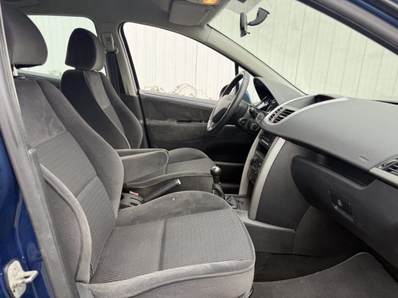 PEUGEOT 207 1.4E URBAN 2007