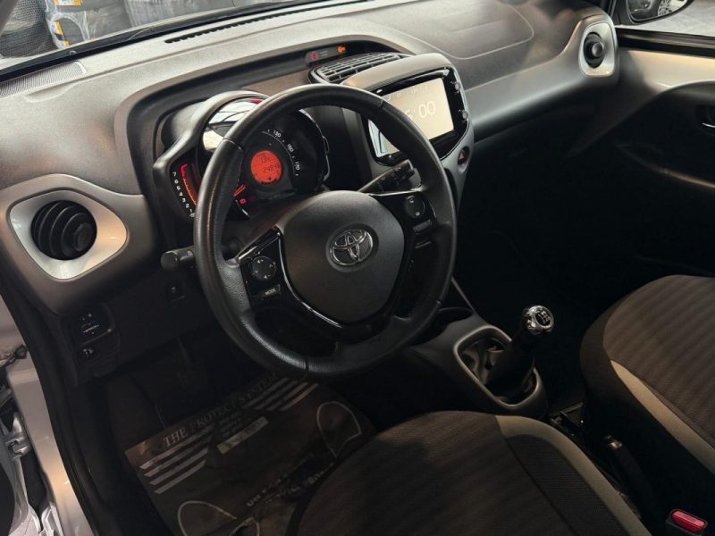 🔹 Toyota Aygo – Finition X-Play 🔹 1.0 VVT-i – 72 chevaux - Reprise possible - Garantie 