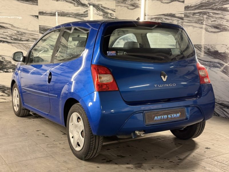 RENAULT TWINGO II 1.2 75 