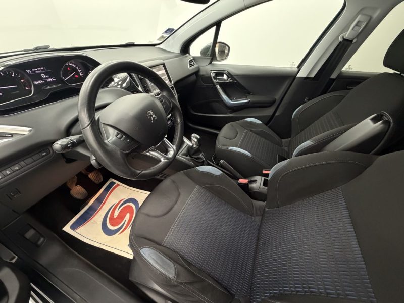 PEUGEOT 208 1.6 E-HDI 92 ALLURE GARANTIE 12 MOIS