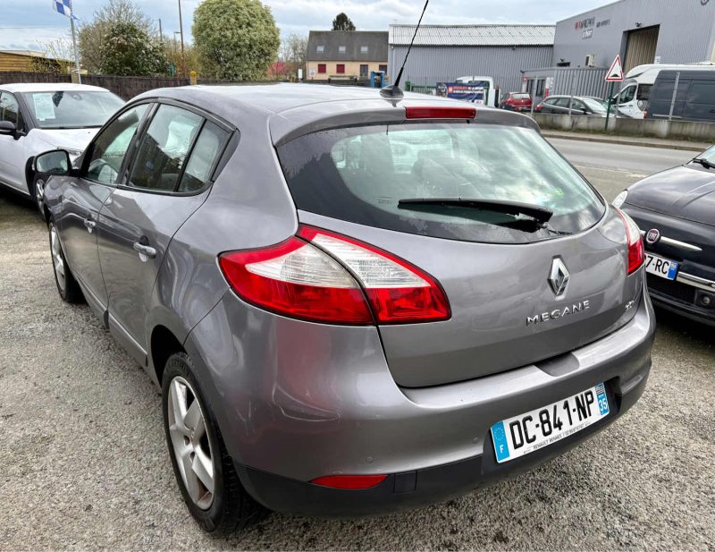 RENAULT MEGANEIII 1.5 DCI 110CH 