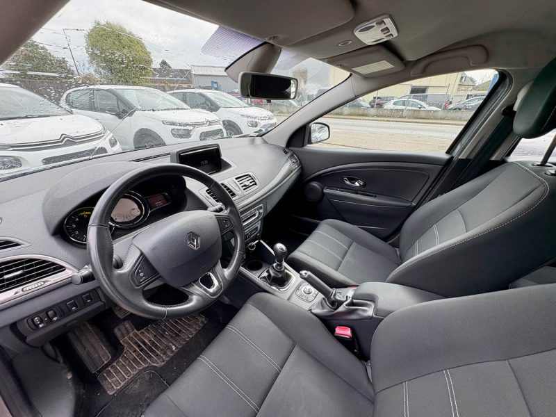 RENAULT MEGANEIII 1.5 DCI 110CH 