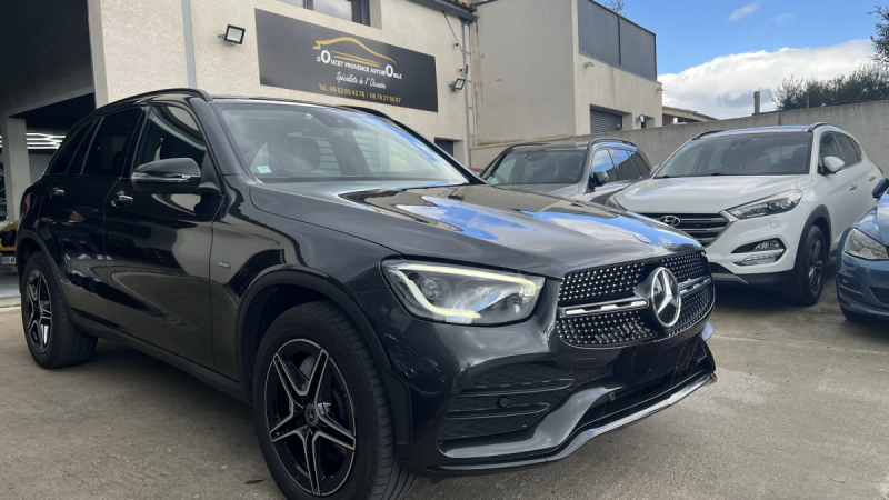 GLC 300 e EQ 211+122 cv AMG LINE 4MATIC Toit Ouvrant Hybride Rechargeable Garantie Mercedes 