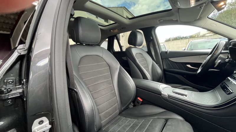 GLC 300 e EQ 211+122 cv AMG LINE 4MATIC Toit Ouvrant Hybride Rechargeable Garantie Mercedes 