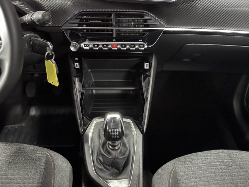 PEUGEOT 208 1.2 PURETECH 100 STYLE 2025 TTC