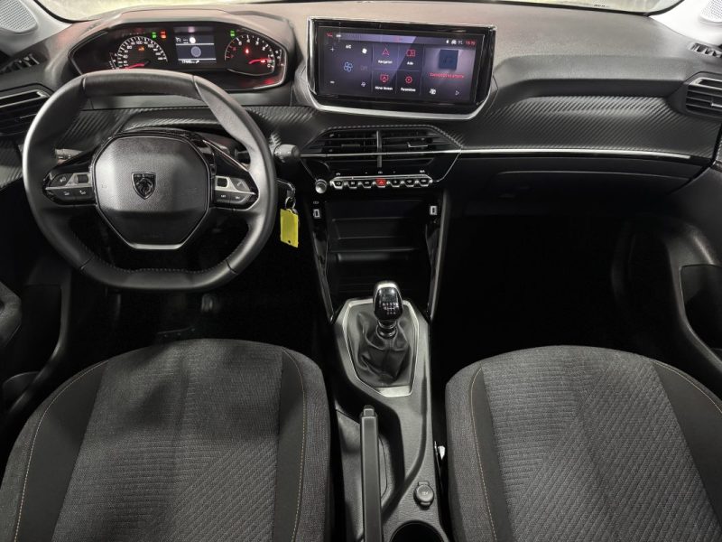 PEUGEOT 208 1.2 PURETECH 100 STYLE 2025 TTC