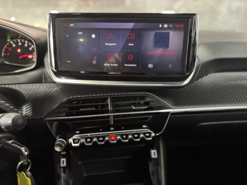 PEUGEOT 208 1.2 PURETECH 100 STYLE 2025 TTC