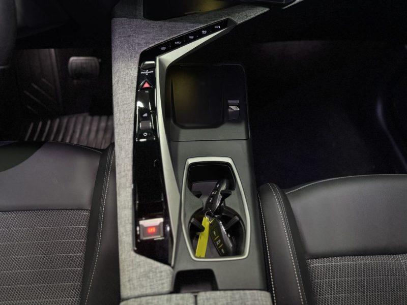 PEUGEOT 3008 1.2 HYBRID 136CH ALLURE E-DCS6 2024 TTC