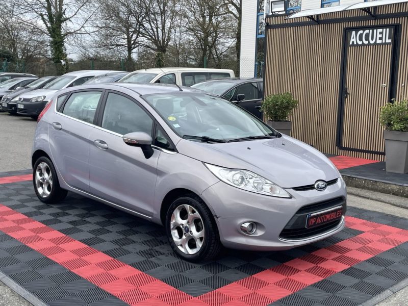 FORD FIESTA 1,6 TDCI 95CV   GARANTIE 3/12 MOIS 2011