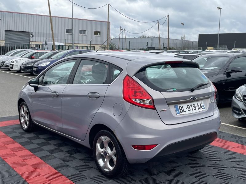 FORD FIESTA 1,6 TDCI 95CV   GARANTIE 3/12 MOIS 2011