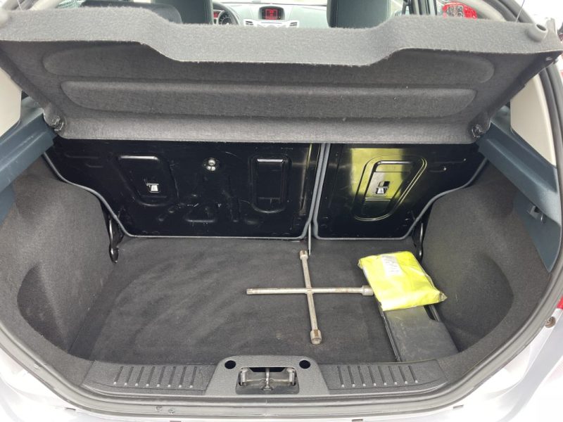FORD FIESTA 1,6 TDCI 95CV   GARANTIE 3/12 MOIS 2011