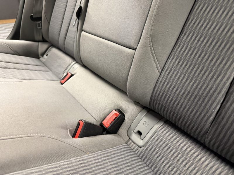 AUDI A4 5 V ULTRA DESIGN 2.0 TDI 150 Cv BOITE AUTOMATIQUE / GPS - GARANTIE 1 AN