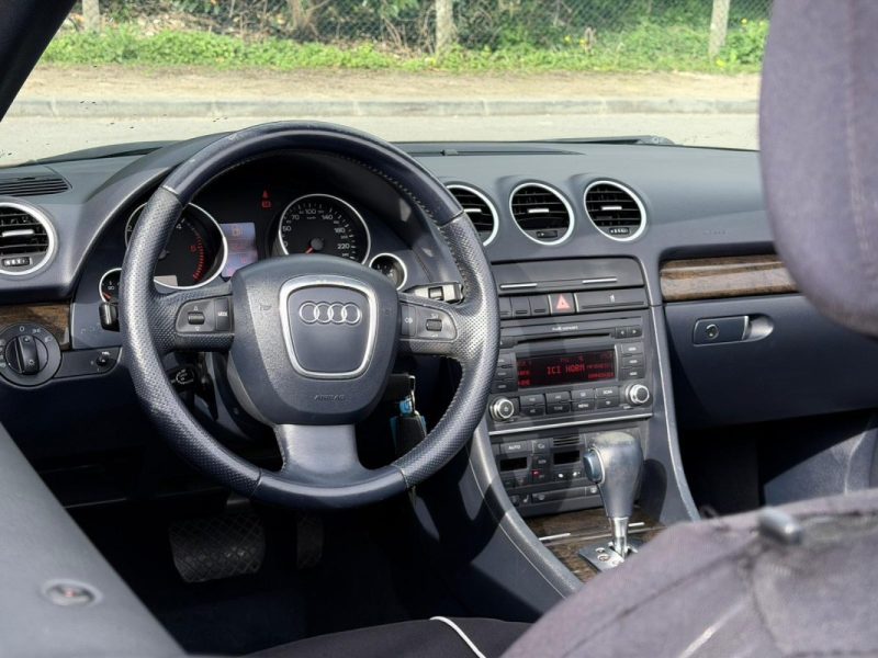 Audi A4 Cabriolet 2.7 V6 204ch Ambition Multitronic