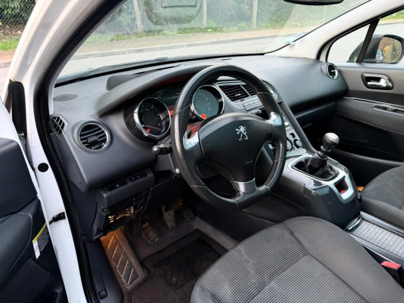 PEUGEOT 5008 2.0 BLUE HDI 150 ALLURE 