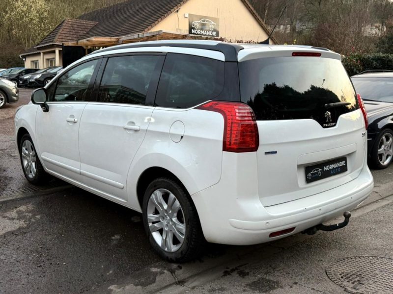 PEUGEOT 5008 2.0 BLUE HDI 150 ALLURE 