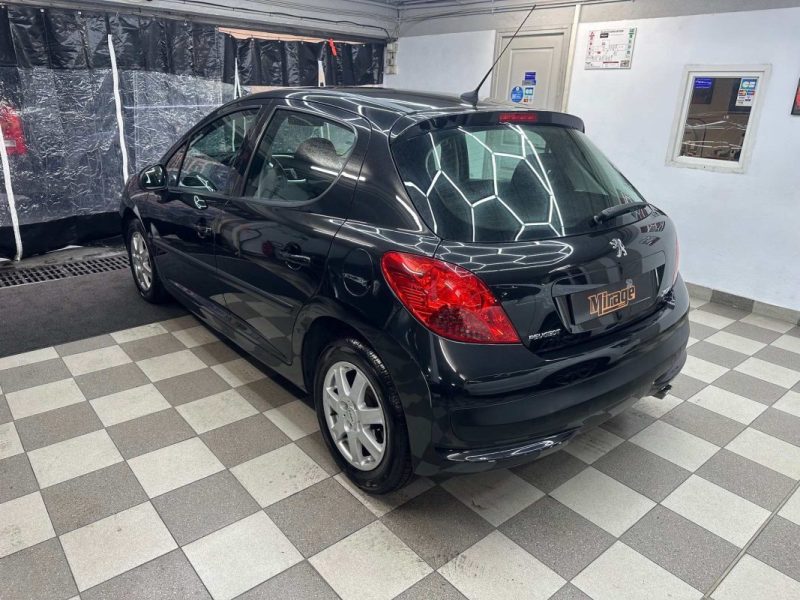 PEUGEOT 207 1.6 16V VTI  57000KMS