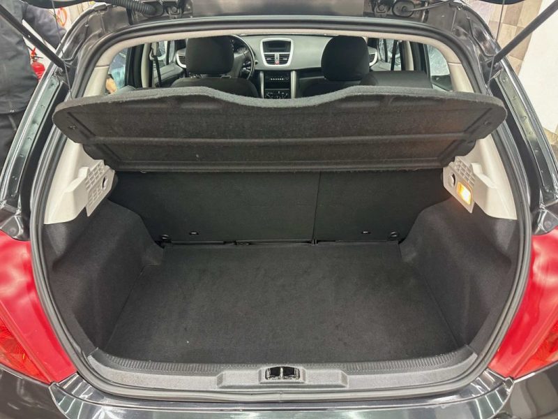 PEUGEOT 207 1.6 16V VTI  57000KMS